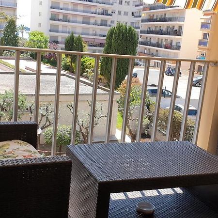 Apartmán Les Caroubiers Roquebrune-Cap-Martin Exteriér fotografie