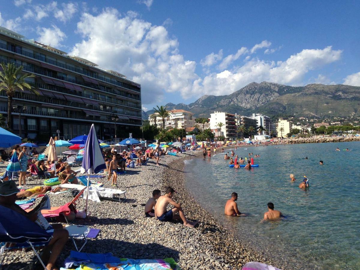 Apartmán Les Caroubiers Roquebrune-Cap-Martin Exteriér fotografie